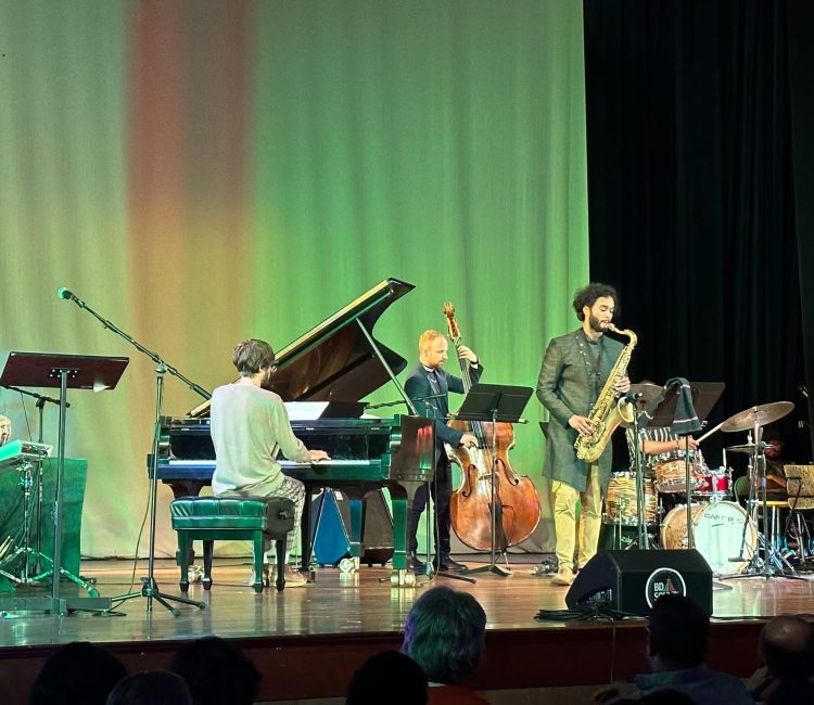 The program featured a beautiful blend of Western and Eastern musical traditions.